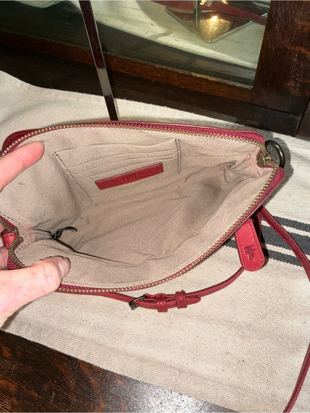 NWT Frye Melissa Leather Crossbody Clutch Bag Burgundy Red Retail $178 - Picture 10 of 11